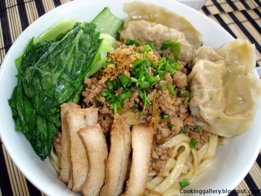 Mie Ayam Swikiau - Noodles with Chicken and Sui Kow
